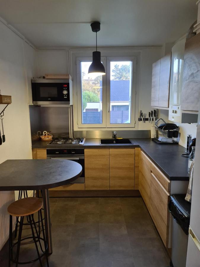 Private Room In A Shared Apartment II Beauvais Exterior foto